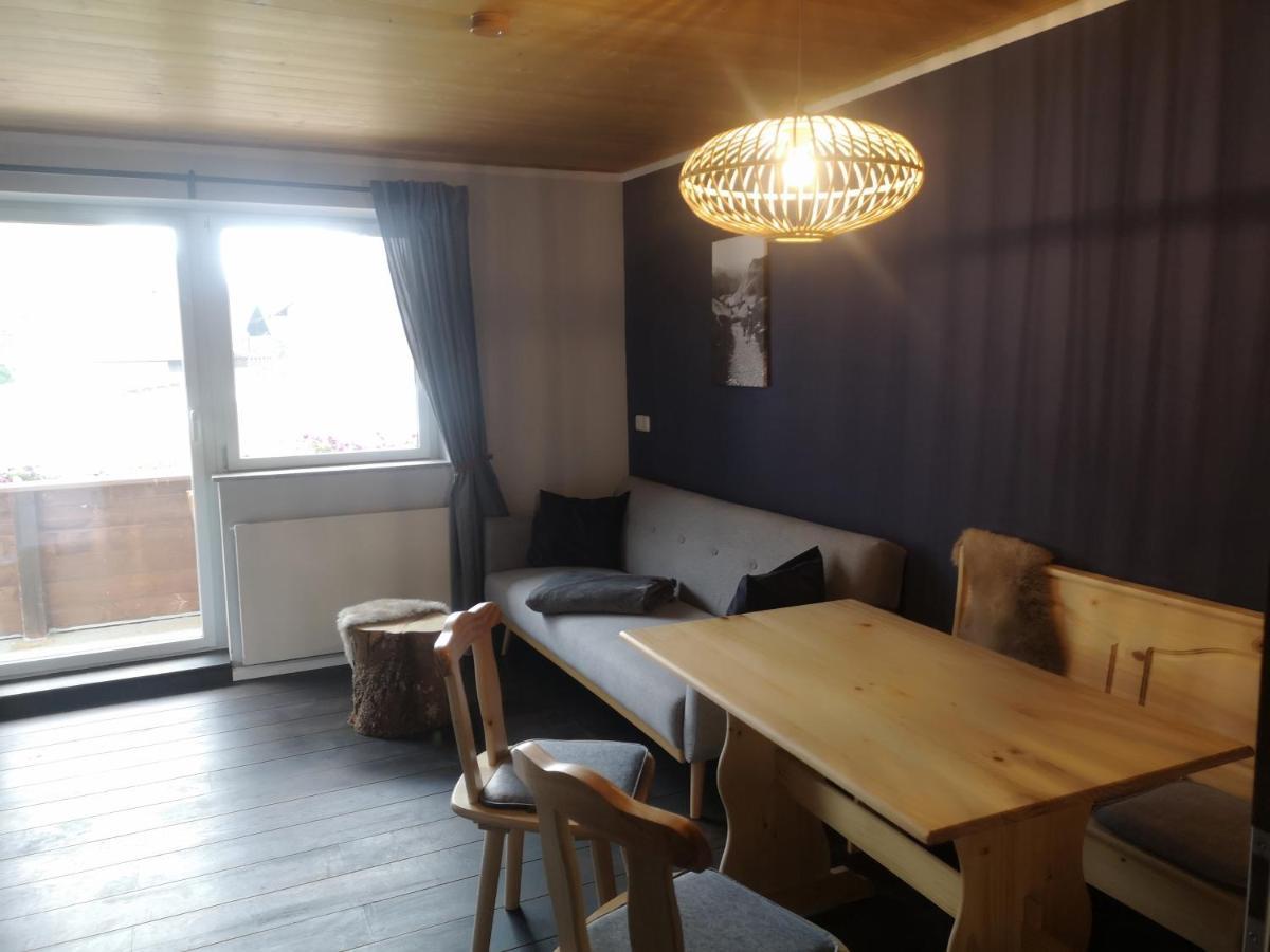Ferienwohnungen Haus Almrausch Bichlbach Eksteriør bilde